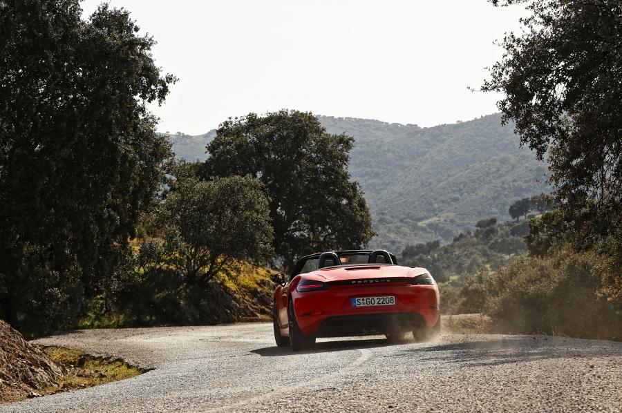  Porsche 718 Boxster T (982) 2019 года  (WW) (фото 20 из 52)
